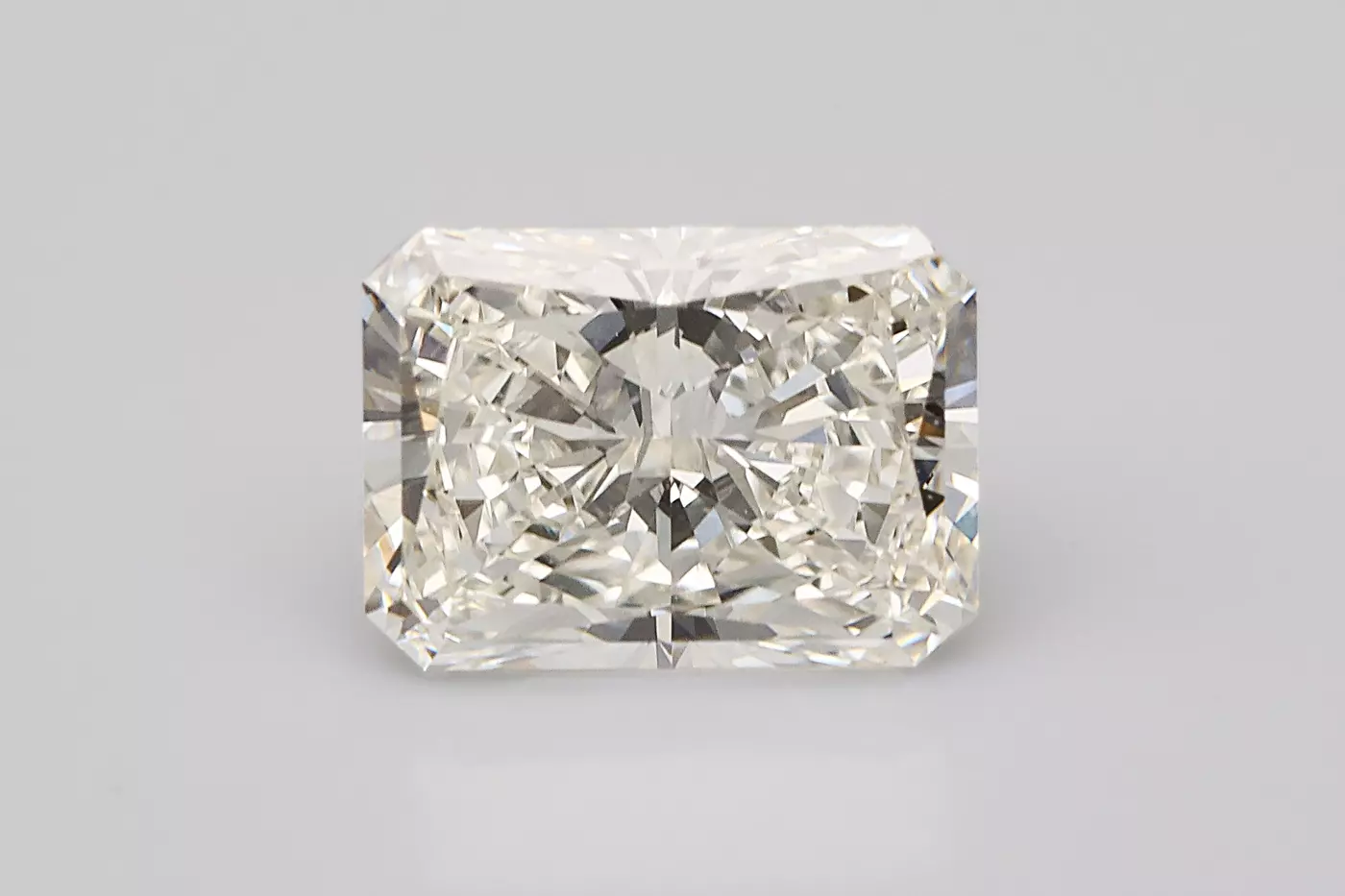 LGD Cut Cornered Rectangular Modified Brilliant 1,03 ct